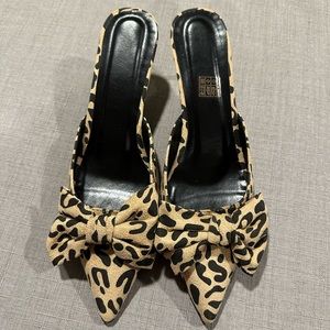 Leopard Print kitten heels